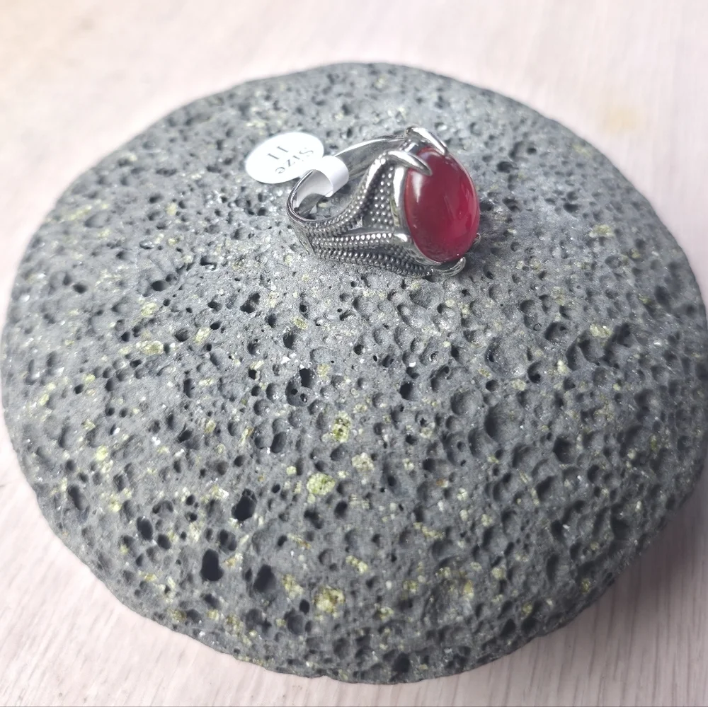 New Stainless Steel Men's Ring With Red Stone Size 11